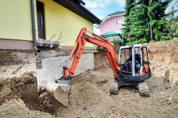 House Elevation Service in Dade City